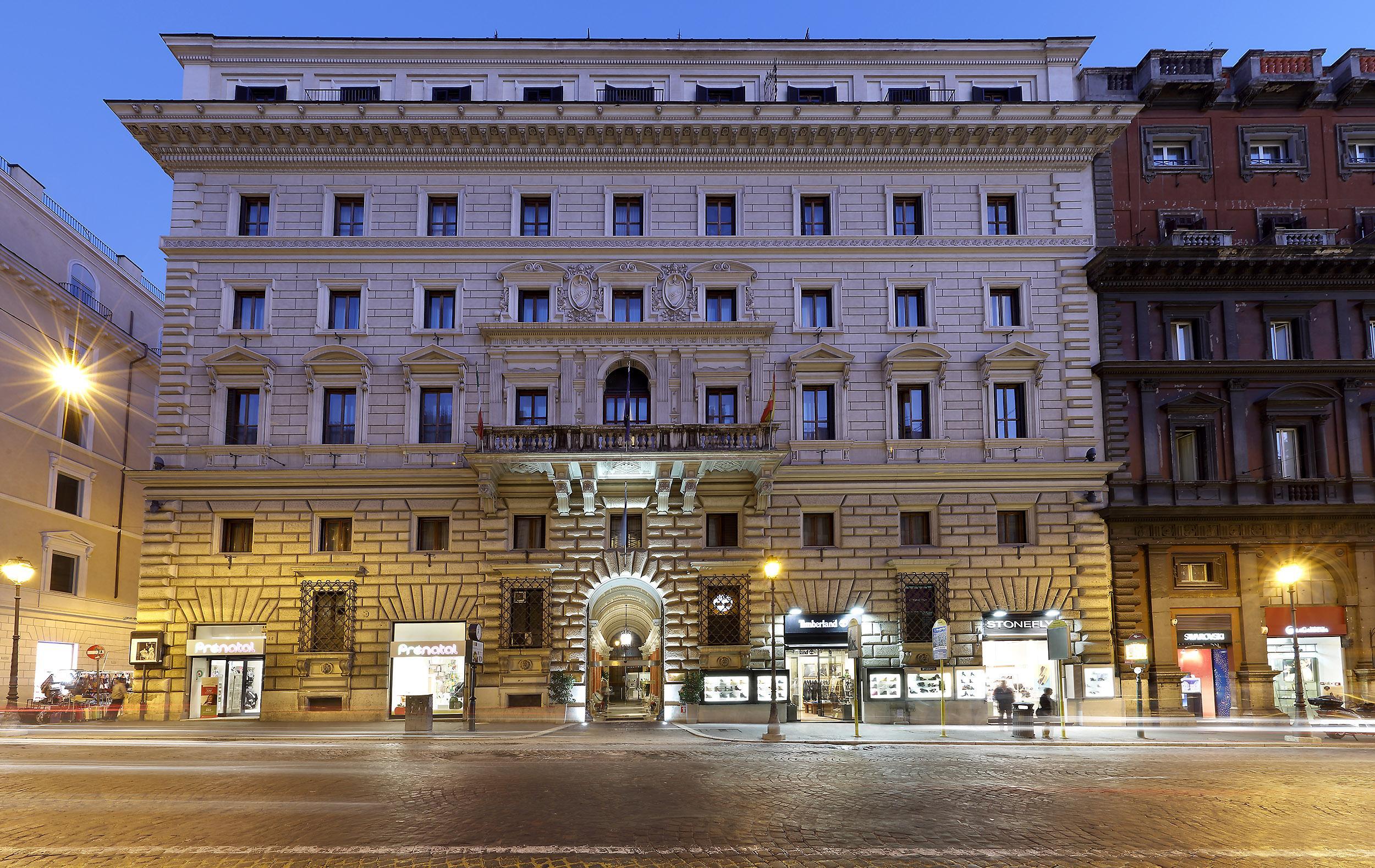 ホテル エクセ インターナショナル パレス ローマ エクステリア 写真